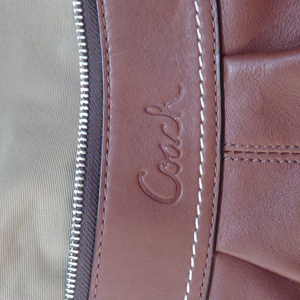 Coach #F13764 Shoulder Bag Leather - Picture 9 of 16
